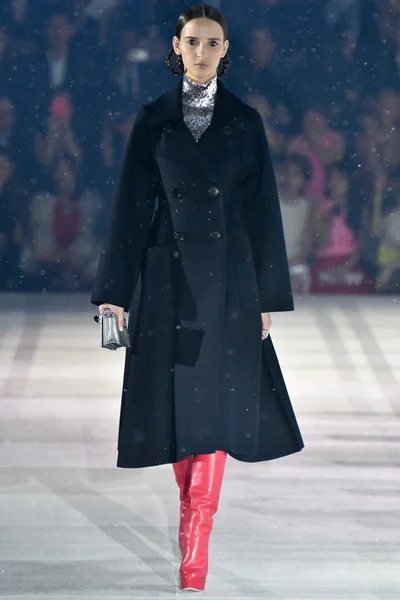 Look 7